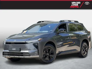 Car image 2