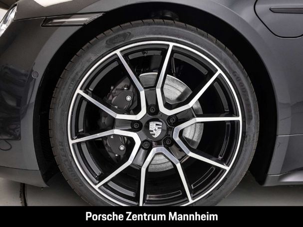 Porsche Taycan 320 kW image number 6