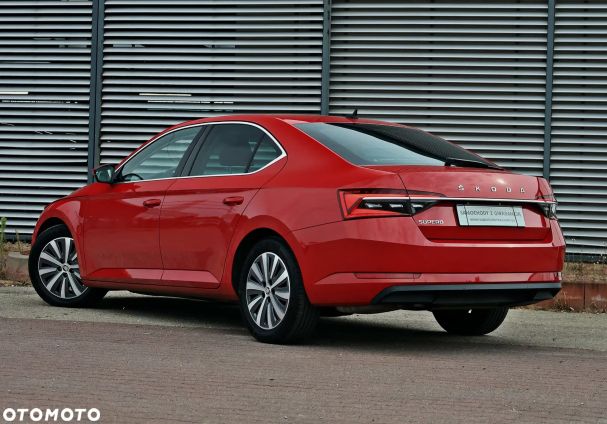 Skoda Superb 2.0 TDI DSG Style 140 kW image number 7