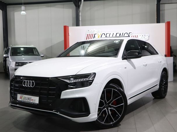 Audi Q8 55 TFSIe S-line 280 kW image number 1