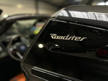 Car image 36