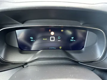 Car image 21