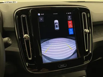 Car image 48