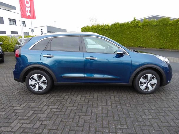 Kia Niro 1.6 GDI 104 kW image number 4