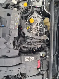 Car image 32
