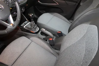 Car image 39