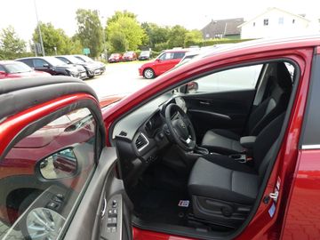 Car image 12