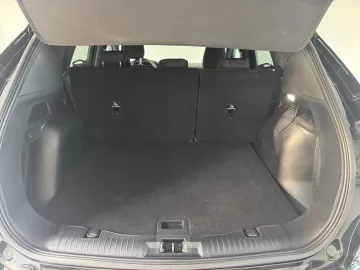 Car image 48
