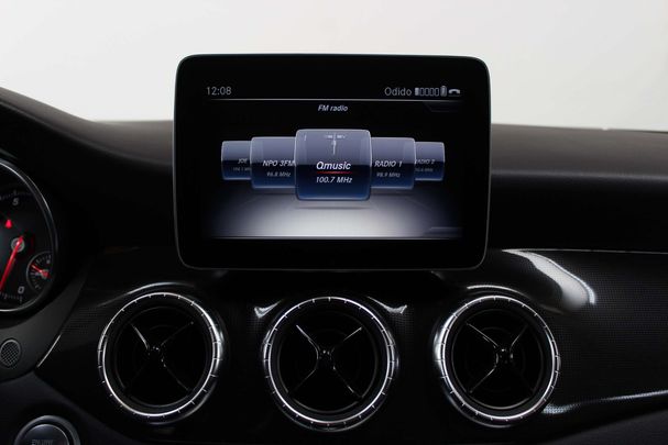 Mercedes-Benz CLA 180 90 kW image number 22