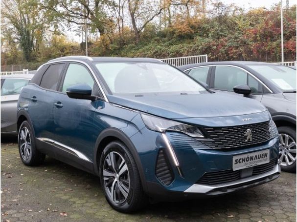 Peugeot 3008 e-EAT8 165 kW image number 2