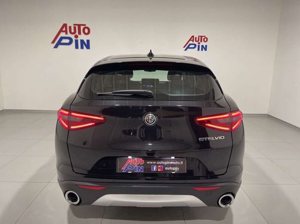 Alfa Romeo Stelvio 2.2 Diesel AT8 Super 118 kW image number 29