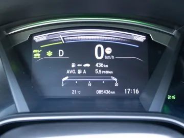 Car image 26