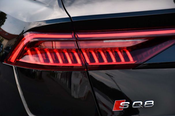 Audi SQ8 4.0 TFSI S-line 373 kW image number 11