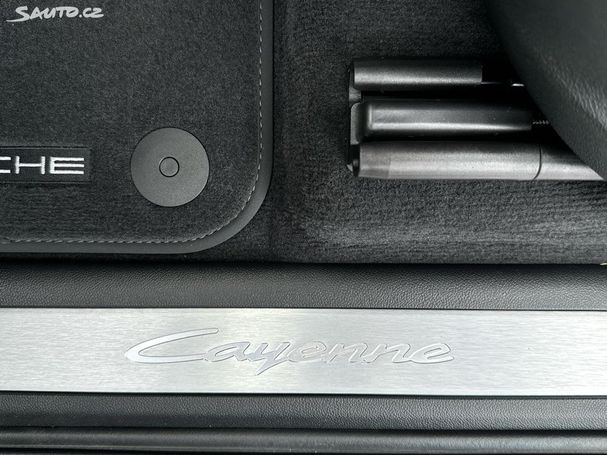 Porsche Cayenne E-Hybrid 346 kW image number 19