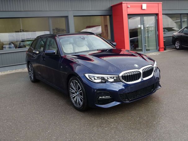 BMW 320d Touring xDrive M Sport 140 kW image number 1