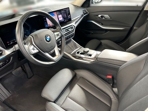 BMW 320d Touring xDrive 140 kW image number 28