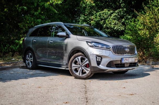 Kia Sorento 2.2 CRDi 147 kW image number 6