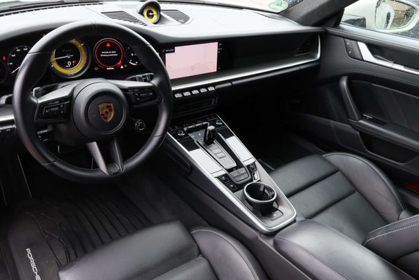 Porsche 992 Turbo 427 kW image number 6