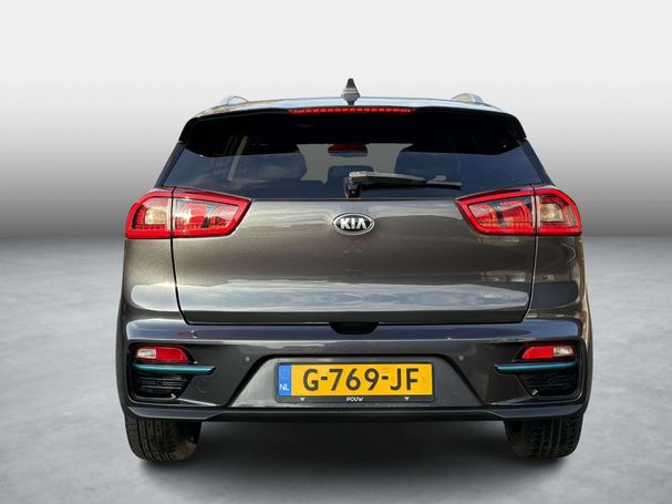 Kia Niro e 64 kWh 150 kW image number 10