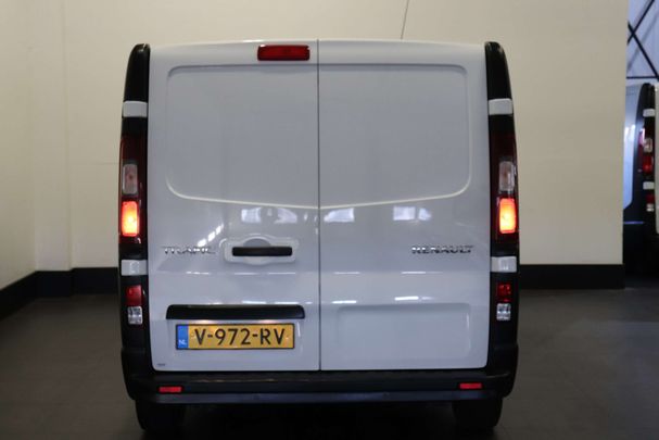 Renault Trafic DCi 95 70 kW image number 8