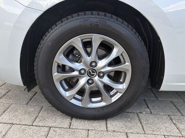 Car image 21