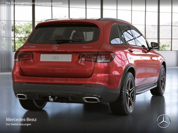 Mercedes-Benz GLC 300 e 235 kW image number 3