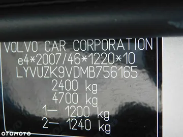 Car image 35
