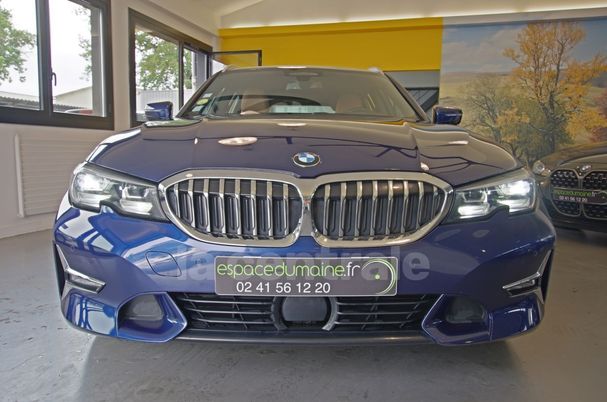 BMW 320d Touring 140 kW image number 12