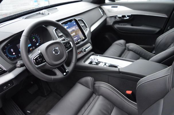 Volvo XC90 AWD 335 kW image number 11