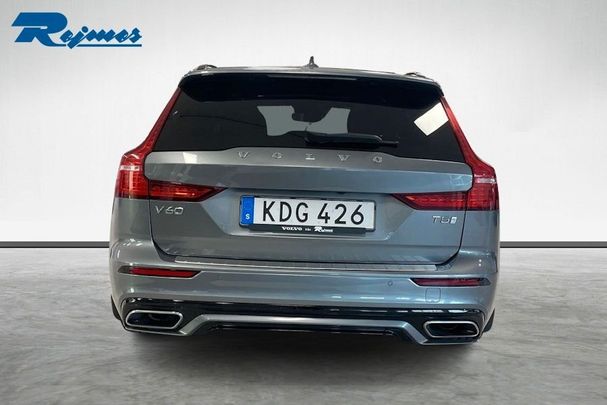 Volvo V60 T5 R-Design 184 kW image number 4