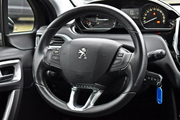 Peugeot 2008 96 kW image number 18