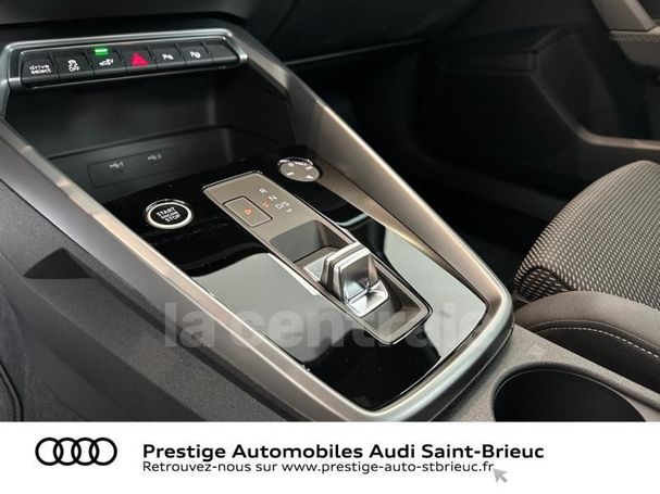 Audi A3 40 TFSIe S tronic S-line Sportback 150 kW image number 9