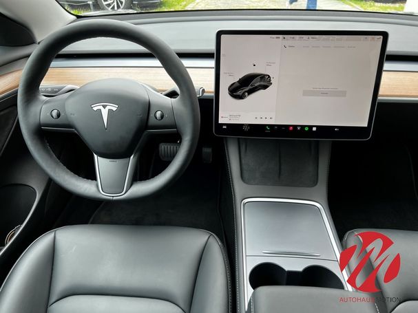 Tesla Model 3 Standard Range 208 kW image number 12