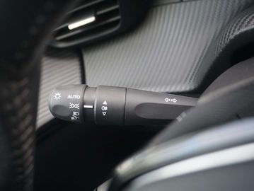 Car image 37