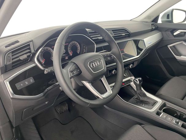 Audi Q3 35 TFSI 110 kW image number 8