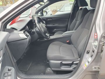 Car image 4