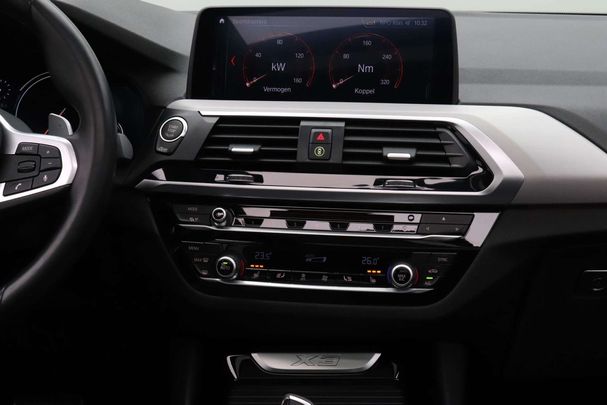 BMW X3 xDrive20i 135 kW image number 24