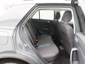 Car image 37