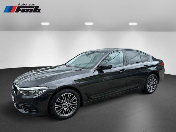 BMW 530d xDrive Sport Line 195 kW image number 1