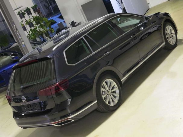 Volkswagen Passat Variant 2.0 TDI Elegance DSG 147 kW image number 3