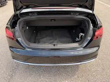 Car image 40