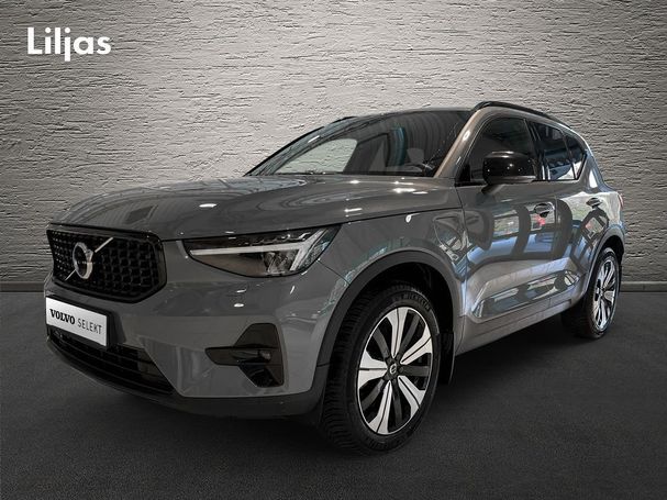 Volvo XC40 Recharge T4 Plus Dark 157 kW image number 1