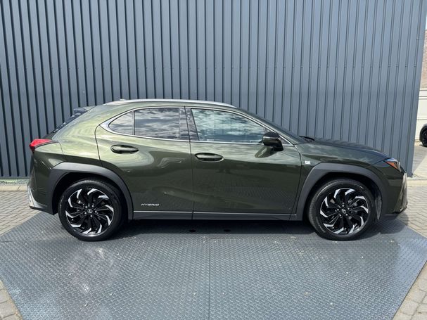 Lexus UX 250h 135 kW image number 8