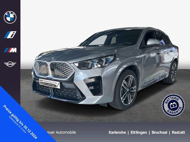 BMW iX2 eDrive20 150 kW image number 1