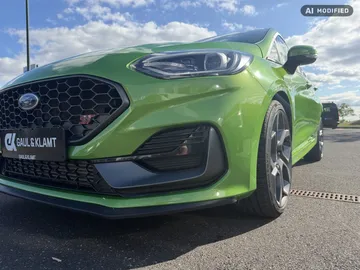 Car image 29