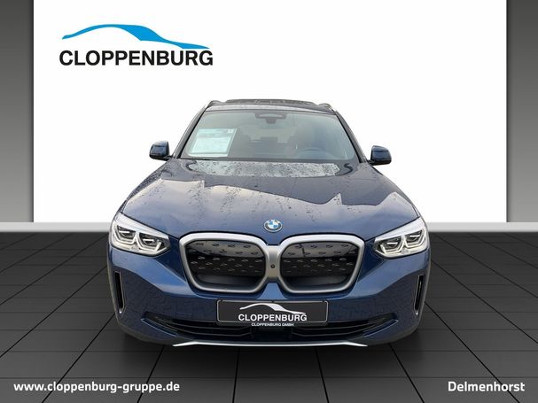 BMW iX3 210 kW image number 8