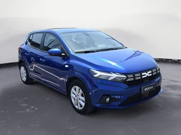 Car image 3