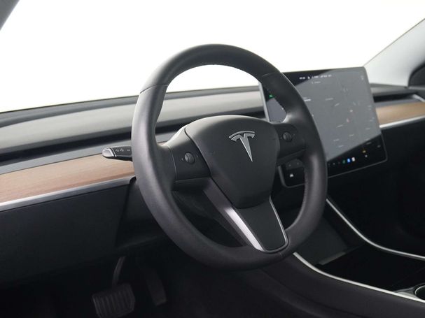 Tesla Model 3 60 Plus 175 kW image number 33