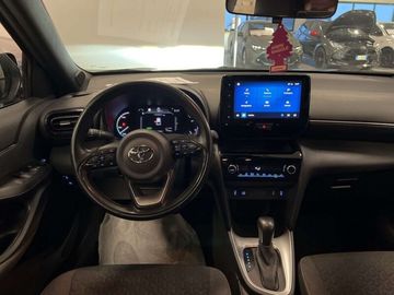 Car image 14