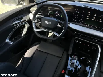 Car image 40